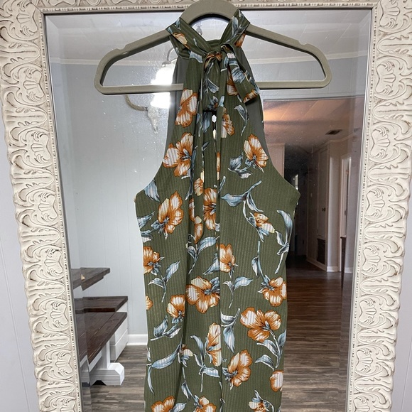 Olive green floral dress, - Picture 3 of 6